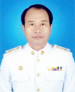 นายบุญเพ็ง จันทร์ล้ำ